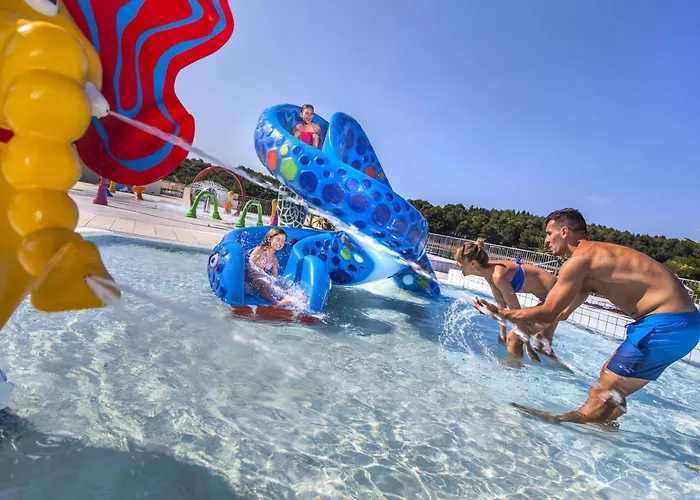 Valamar Lanterna - Vacansoleil Maeva 4* Πόρετς